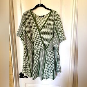 BloomChic Blouse 22/24